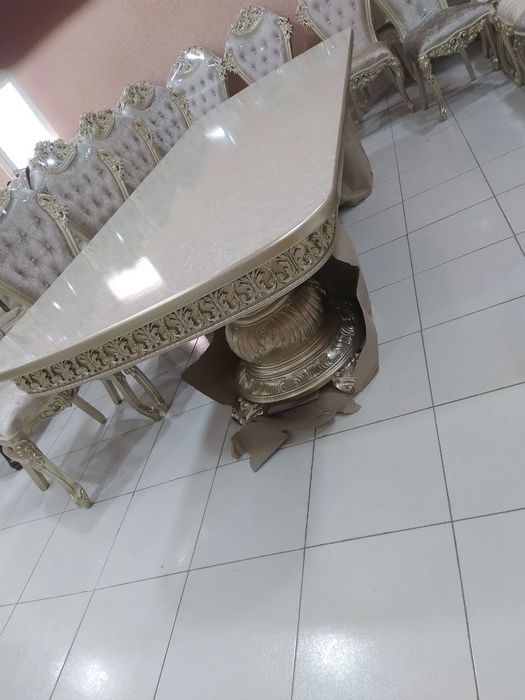 Столлар сехдан Хар хили бор