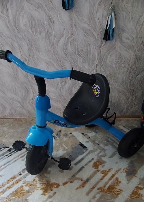 трехколесный велосипед