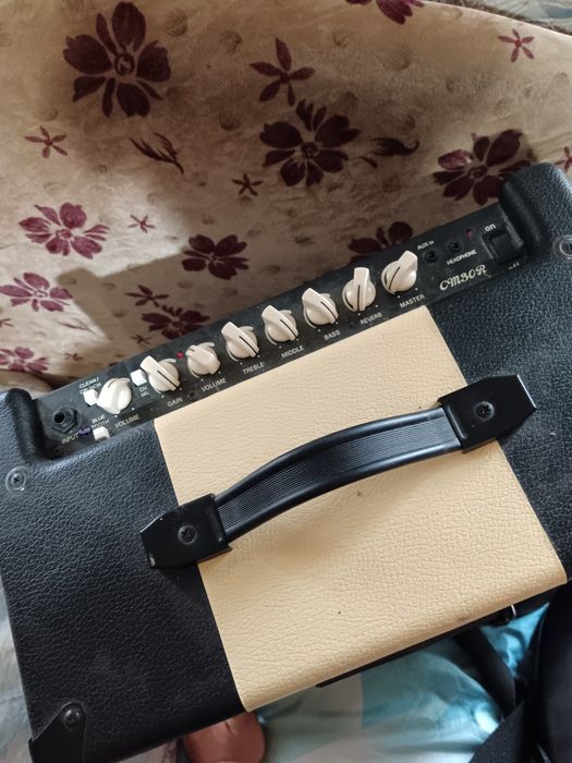 Электрогитара Cort g110 (оригинал) +комбик cort