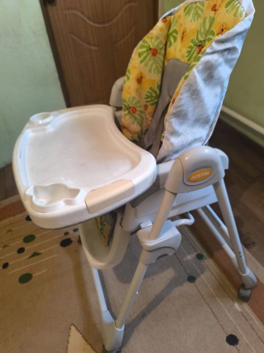 Продам стульчик для кормления!
