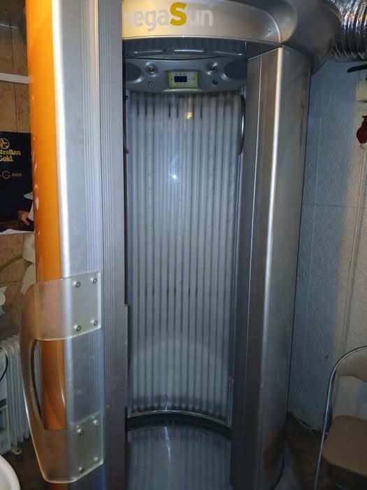 Aparate de bronzat/solar Megasun Space 2000 - tuburi aproape noi