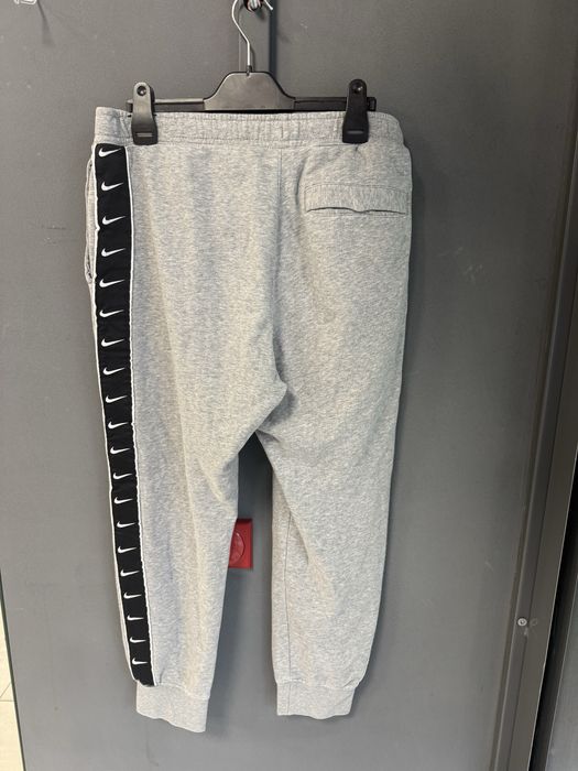 Nike Мъжко Долнище Анцуг Размер M