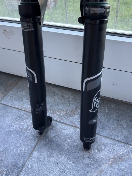 Furca Fox Rhythm 36 Grip 160mm - in stare foarte buna