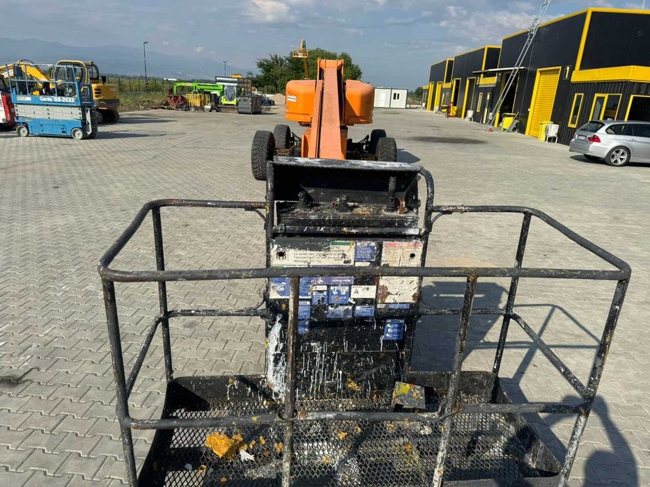 Телескопична вишка Genie S-85