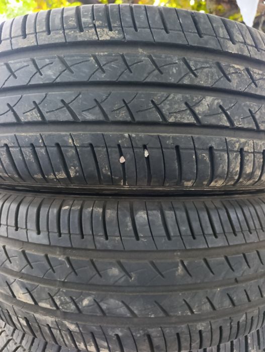 Onix radnoy baloni 2 ta bir xil yumshoq.                         .