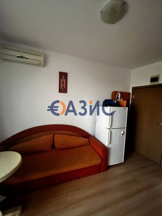 Продава се Двустаен апартамент в к.к. Слънчев бряг - 39 кв.м за 1204 €/кв.м - Снимка #10