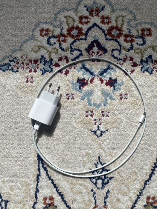 iPhone 11 Продается