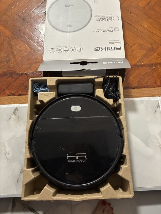 aspirator robot AMIKO HR Home Robot RV400 – aproape nou