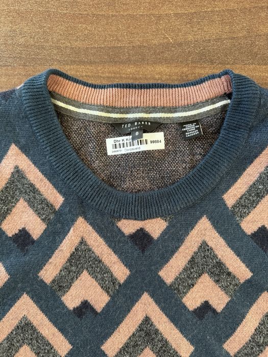 Pulover Ted Baker 60% lana nou