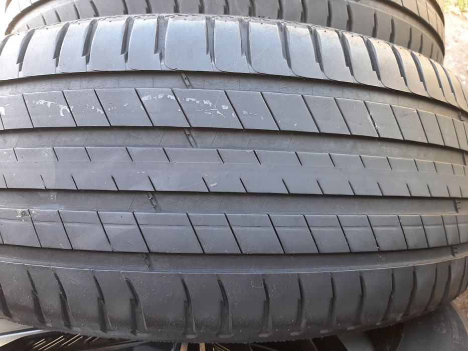 Продам шины 235/55/19 мишелин