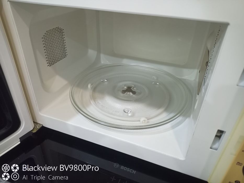 Микроволновка BORK