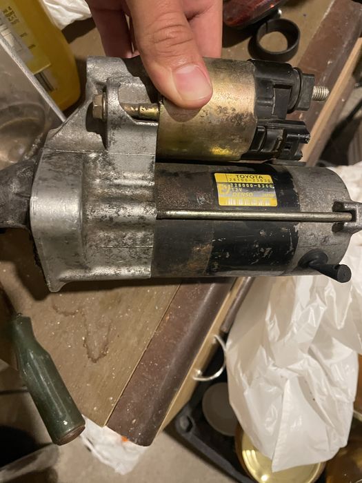 Стартер за Тойота корола 2004