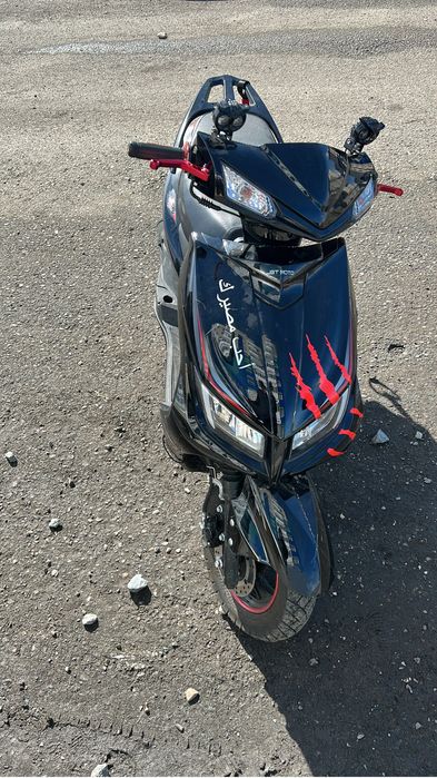 Продам Черный Мопед М8