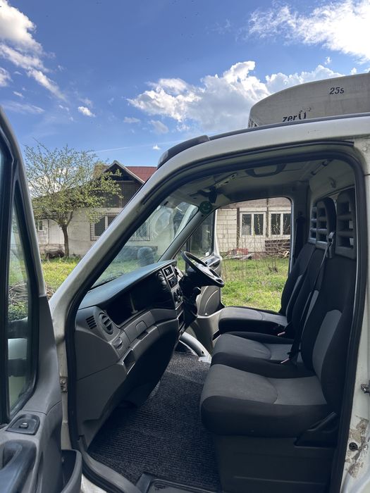 IVECO Daily 35S11 2.3, semiautomată 2011 Frigorific -20/+20/Ambient, 248410km