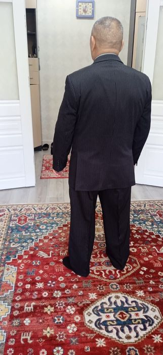 Мужской брючный костюм