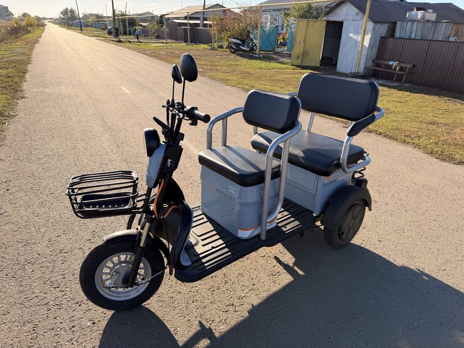 Продам элекртический трицикл