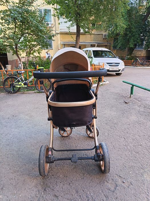 Продам детскую коляску