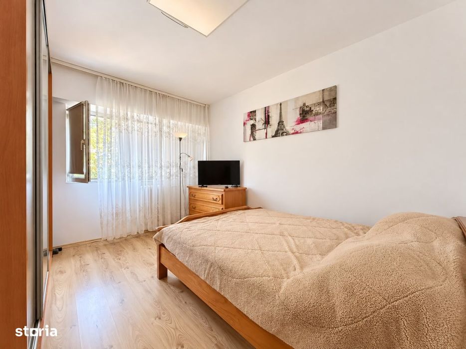 Victoria-Bd Tomis | Apart decomandat, renovat, mobilat si parcare