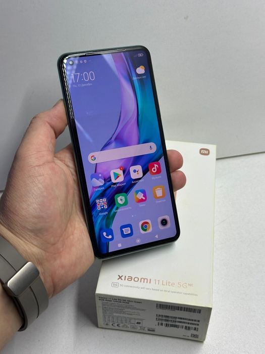 Продам Xiaomi Mi 11 lite 5G Ne