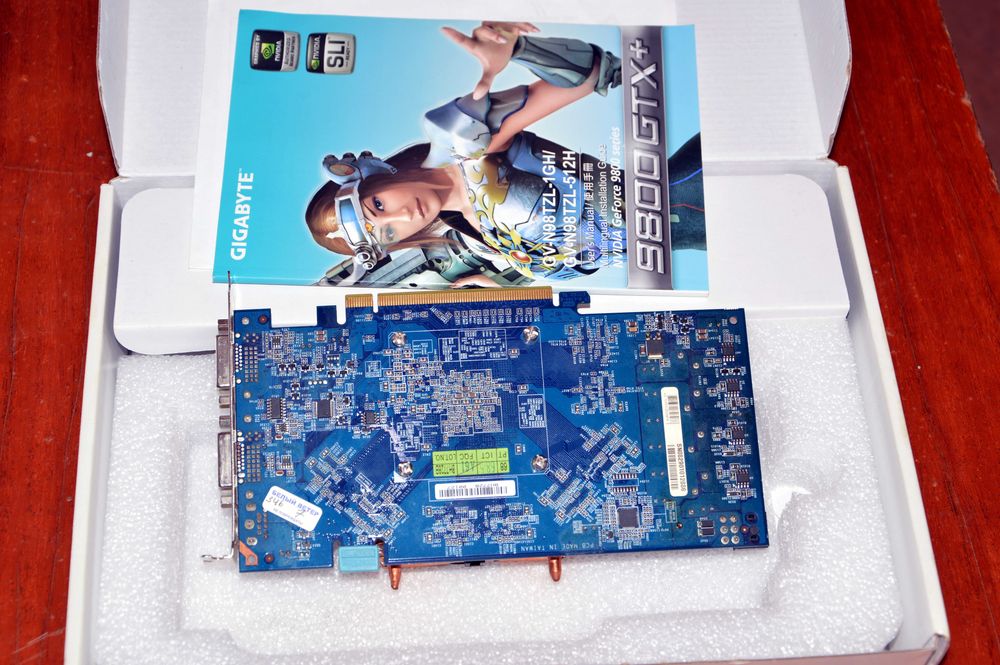 Видеокарта Gigabyte 9800 GT.