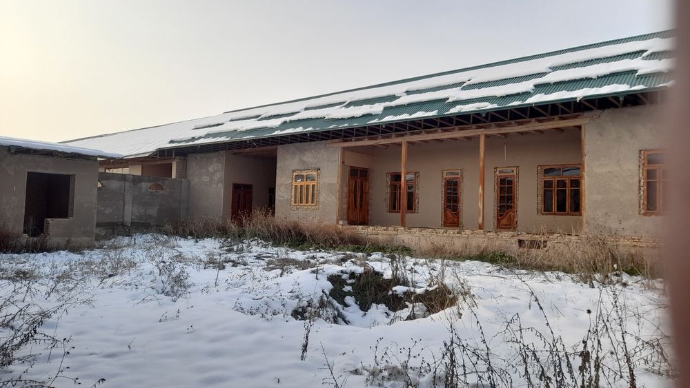 Uy sotiladi srochniy