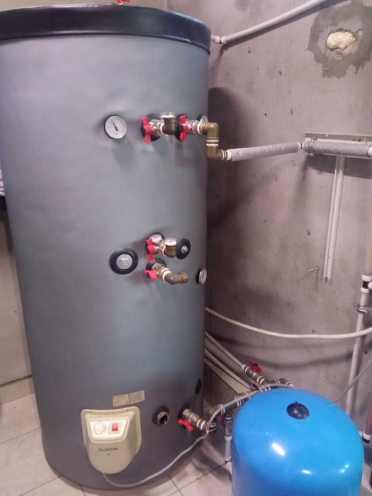 Boiler acum 500 l 2 serpentine și rezistența monofazica de 3000 w