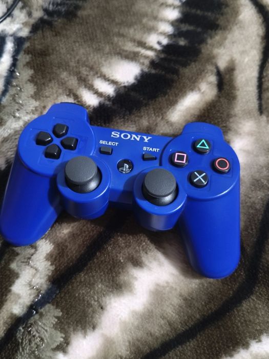 Продам dualshok 3