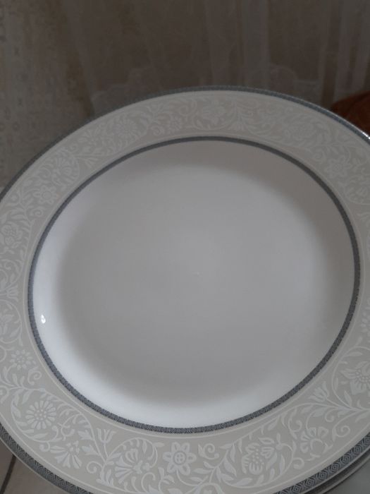 Чайно-столовый сервис ОАЭ 105 предметов