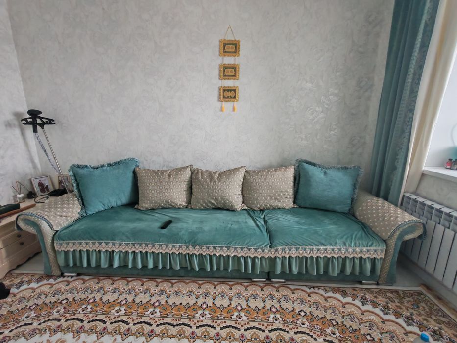 Продам диван 3 м