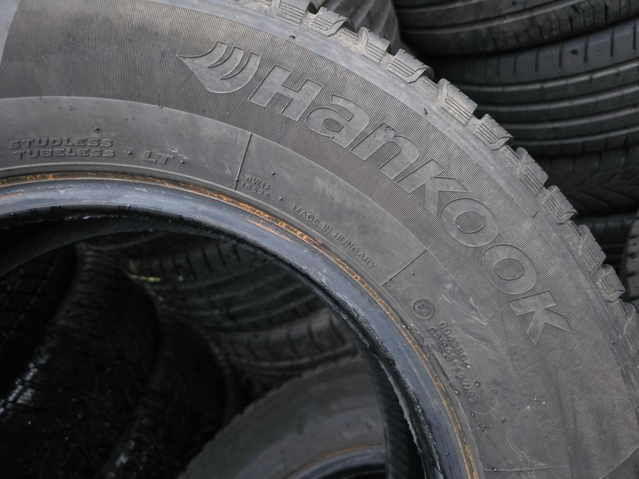 2бр Зимни гуми за бус 235 65 16 С - Hankook