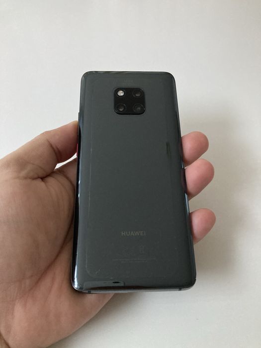 Hauwei Mate 20Pro много запазен!