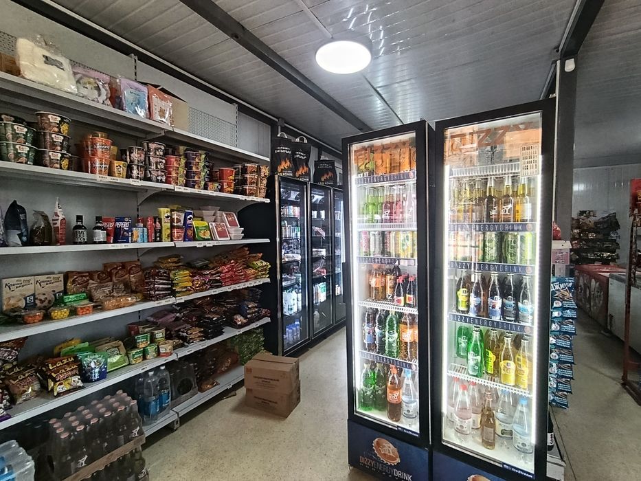 Продам мини-маркет + овощной + жилой дом