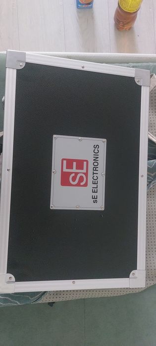 Ламповый микрофон SE Electronics Z5600a II серый