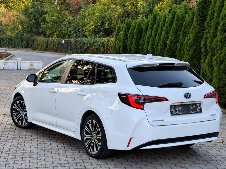TOYOTA Corolla 2023 — imagine 3