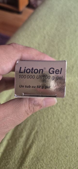 Vând lioton gel 50 miligrame.
