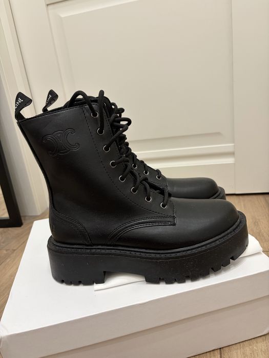 Абсолютно новые ботинки