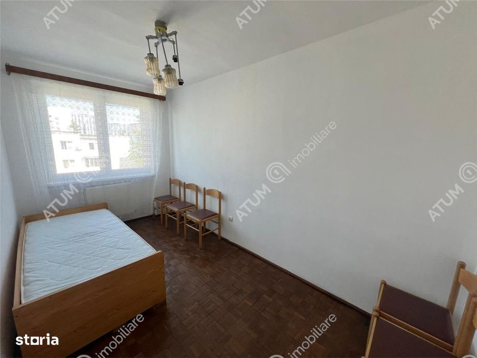 Apartament 3 camere si balcon situat in zona Dioda din Sibiu