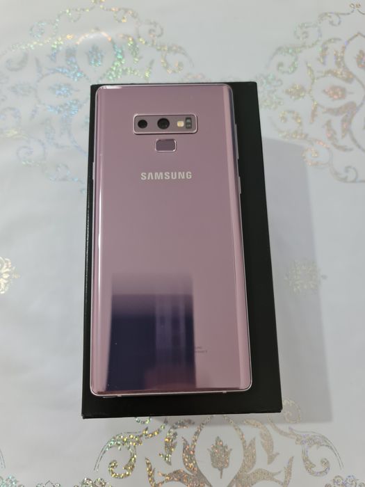 Продам смартфон Samsung galaxy not 9