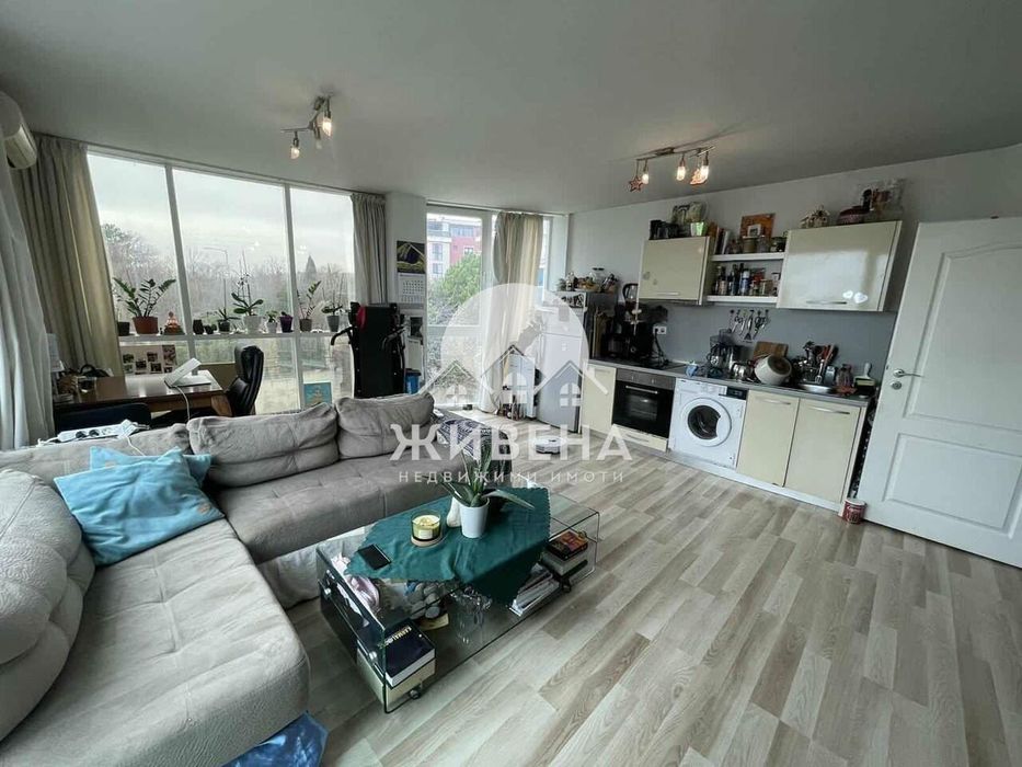 Продава 2-стаен апартамент, с паркомясто, морска панорама, м-ст Евкси