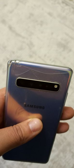 Сотилади продается samsung galaxy s10 5g 512gb