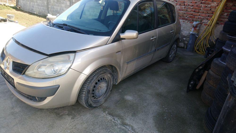 Рено Сценик 2 1.6 бензин 2007 на части