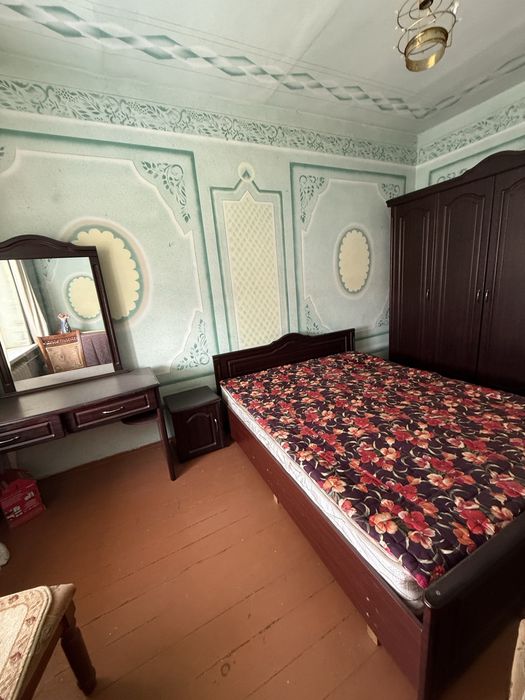 Спальный гарнитур б/у