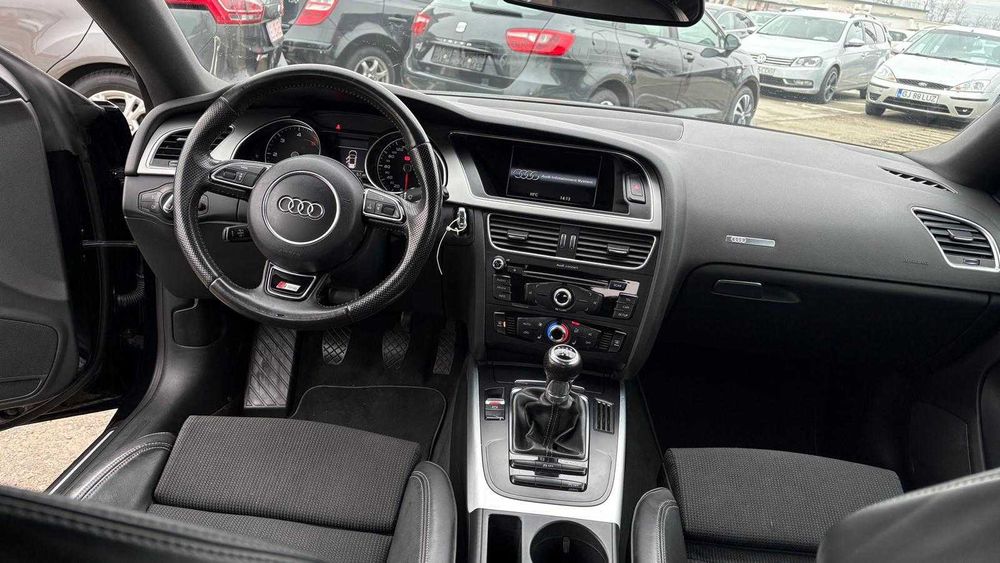 Vând Audi a5 - 2014