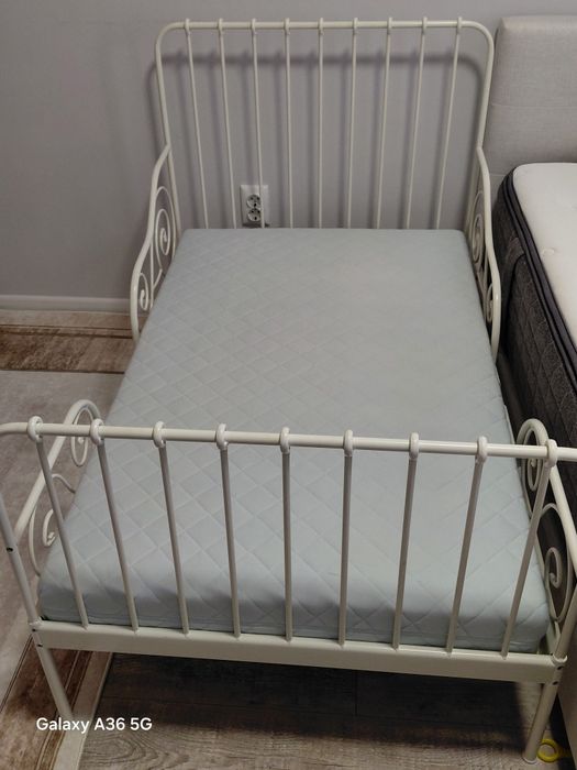 Pat copii cu saltea, Ikea, extensibil in lungime, 80x130/170/200 cm