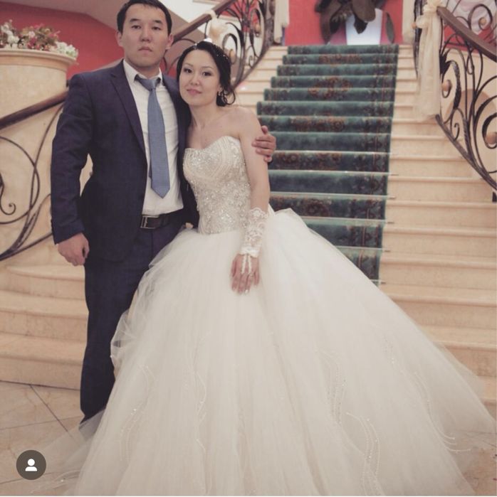 Свадебное платье