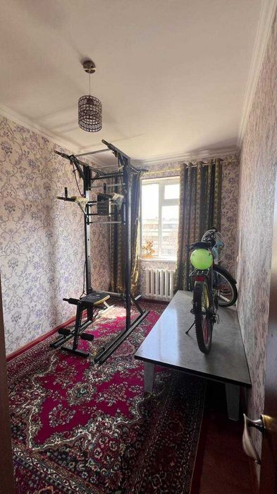 3 хонали квартира сотилади