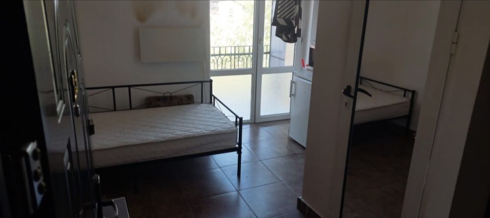 Дава се под наем Ателие в София, Център - 32 кв.м за 255 € - Снимка #3