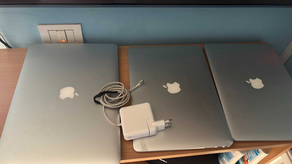 Piese MacBook Air A1466 si Macbook Pro A1398 Mid 2015