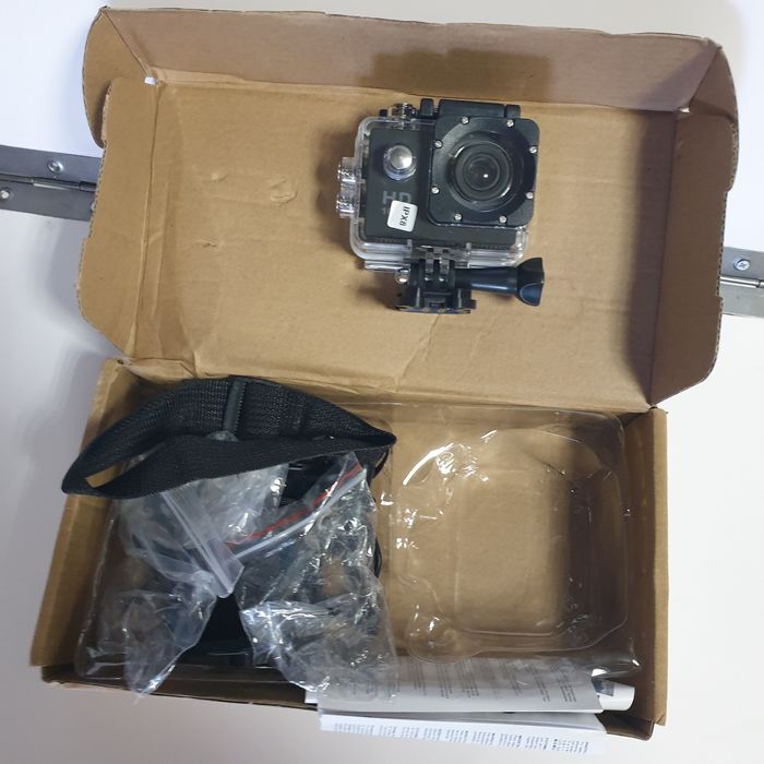 Маска с камерой.