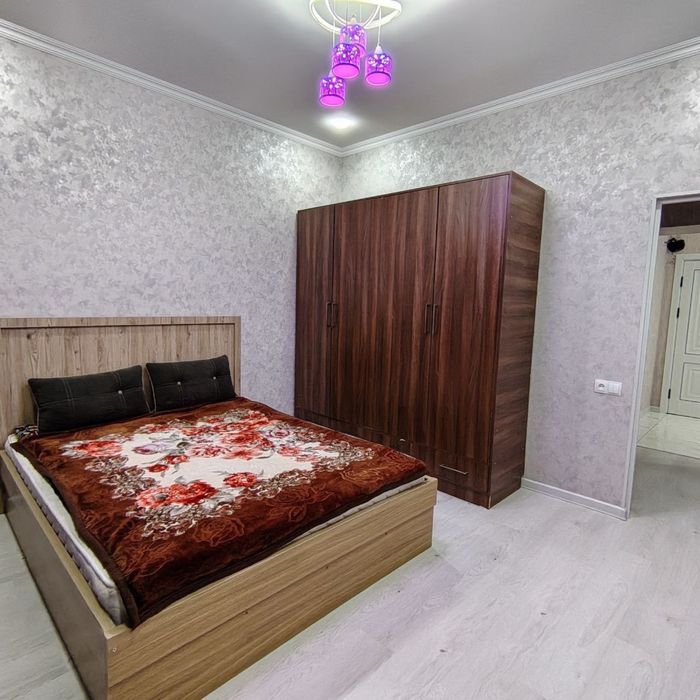 Чирчиқ марказида 3 хонали евротаъмирланган